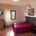 Villa Due Leoni - Casa Per Ferie