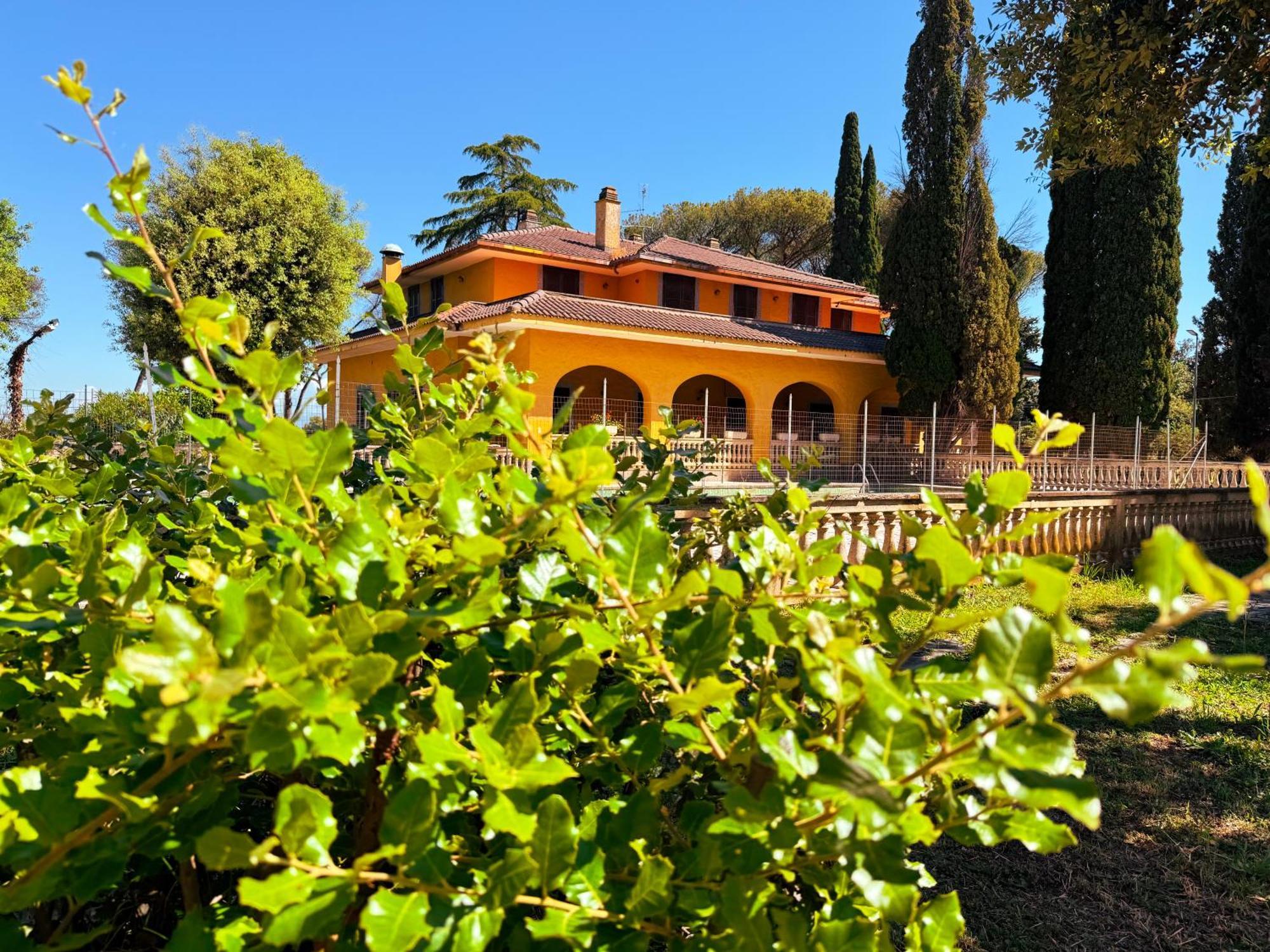 Villa Due Leoni - Casa Per Ferie * Roma